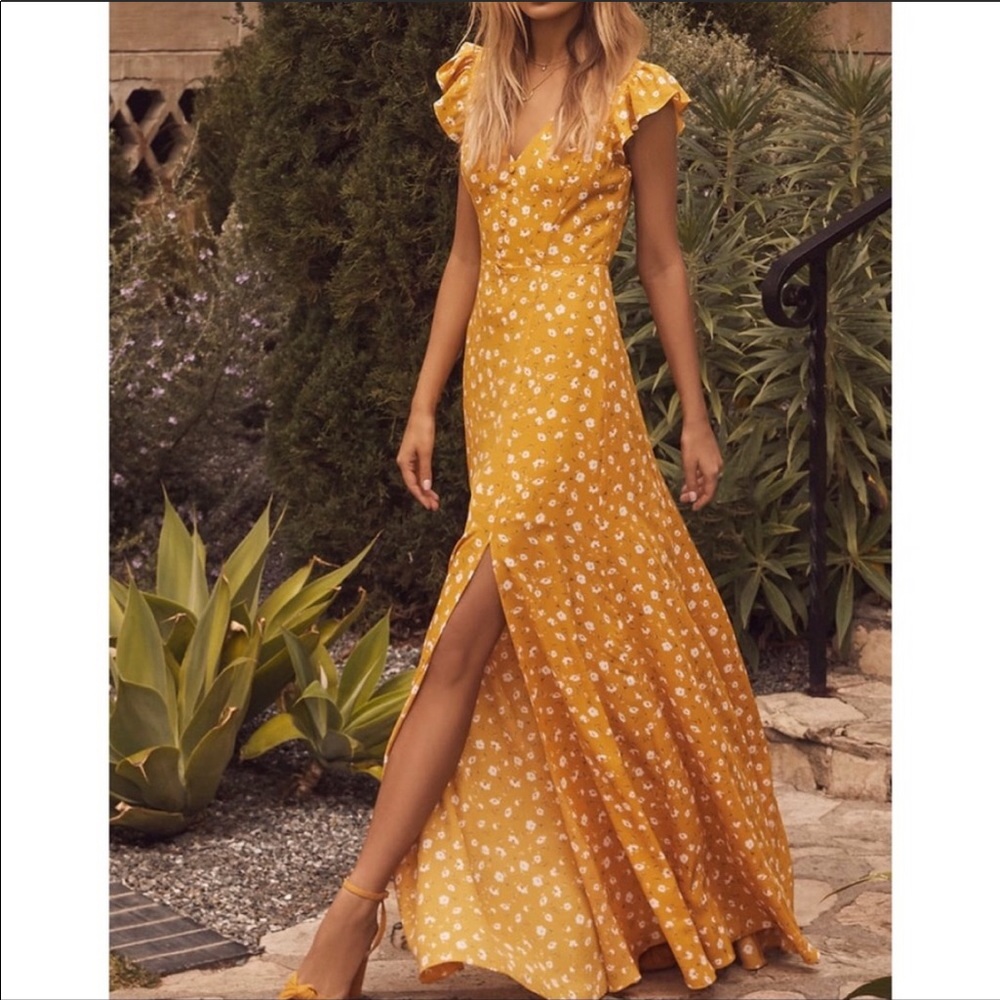 Lulu’s Mustard Yellow Floral Maxi Dress